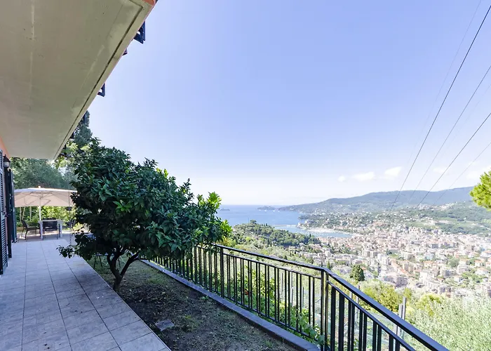 Lägenhet Joivy Vista Rapallo